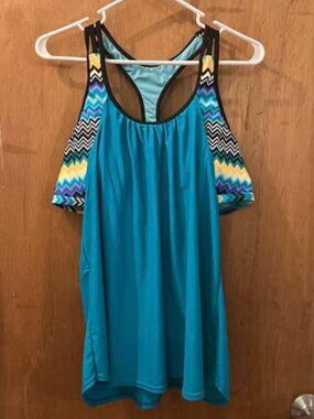 Size XL - Turquoise and Black Swim Top